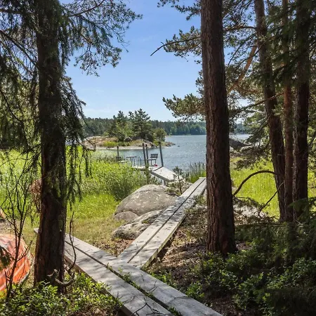 Holiday Arthurs Kirkkonummi